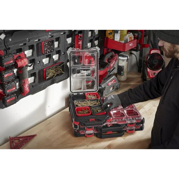 Milwaukee MILWAUKEE PACKOUT POJEMNIK MAGNETYCZNY 10cm x 20cm