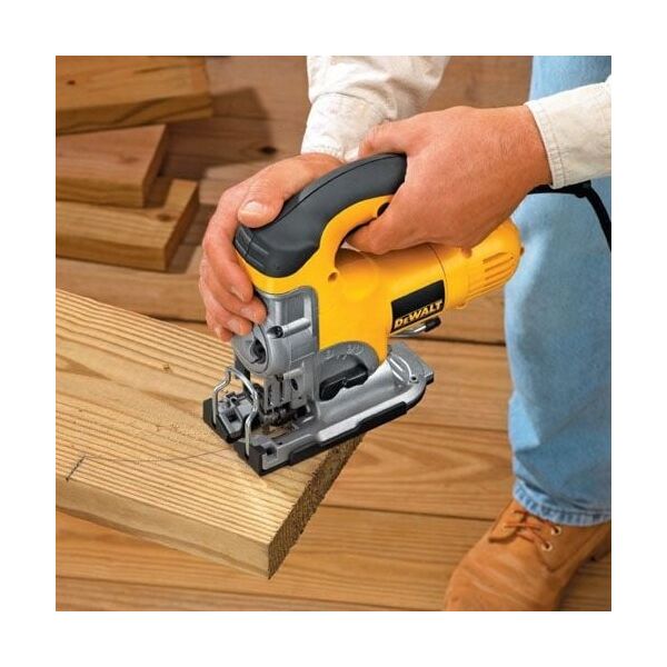 Wyrzynarka Dewalt DW331KT 701 W