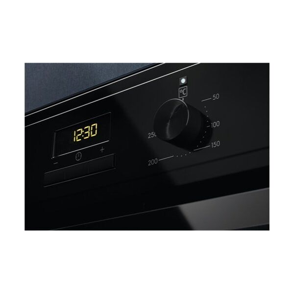 Piekarnik Electrolux EOF3H50BK