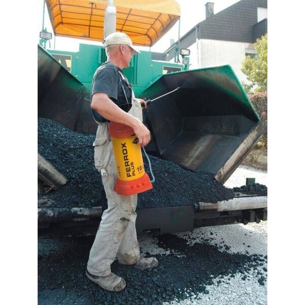 Mesto Opryskiwacz budowlany olejoodporny Ferrox Plus 13 l z zaworem