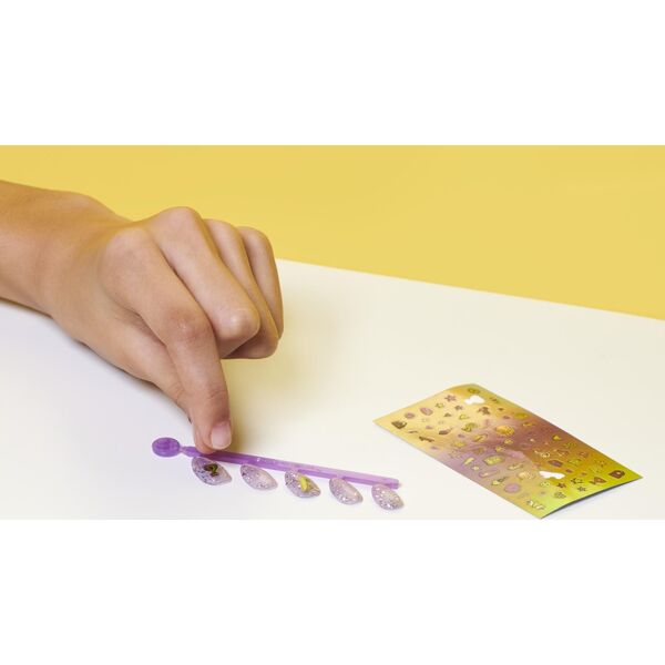 Spin Master Cool Maker Go Glam Nail Surprise zestaw do paznokci tipsy + akcesoria lakier