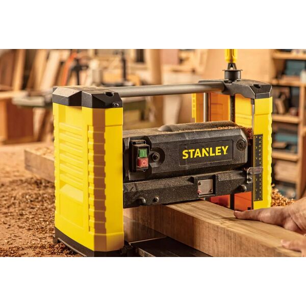 Stanley Strugarka grubościówka 1800W STP18-QS