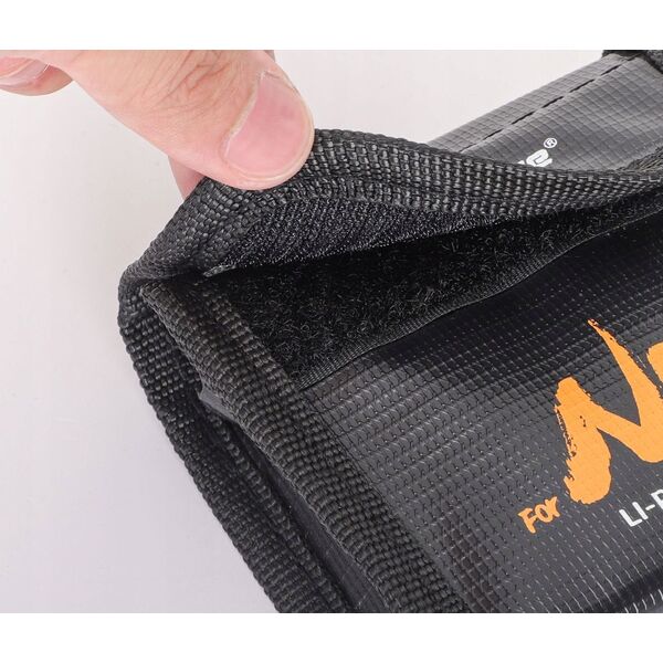 SunnyLife Futerał Etui Pokrowiec 3x AKUMULATOR BATERIA do Drona DJI NEO Ognioodporny / NE-DC850