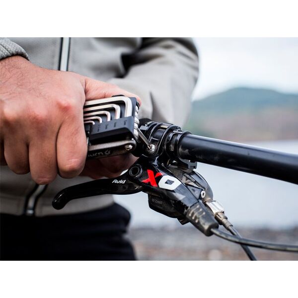 Blackburn Kluczyk podręczny Wayside Multi-tool 19funkcji grafitowy (BBN-7068161)