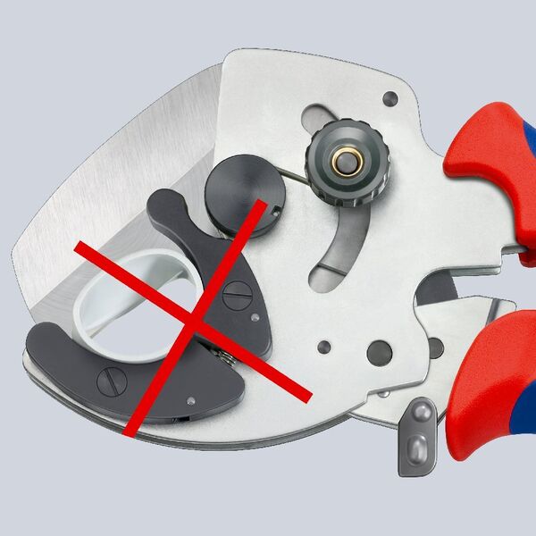 Knipex Obcinak do rur kompozytowych i tworzywowych 26-40mm (90 25 40)