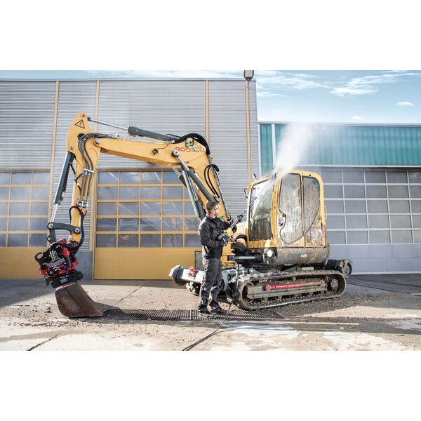 Myjka ciśnieniowa Karcher HD 8/18-4 M Plus (1.524-972.0)