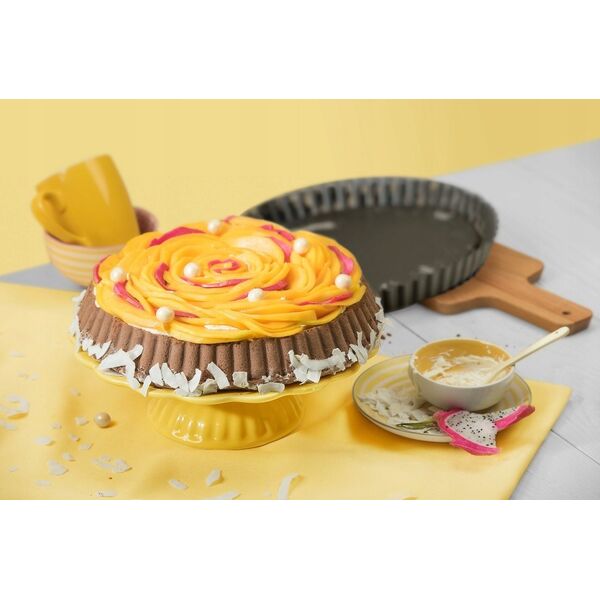 Kaiser KAISER Inspiration cake pan 28 cm circle non-stick coating