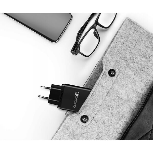 Ładowarka Ugreen CD122 1x USB-A 3 A (UGR621BLK)