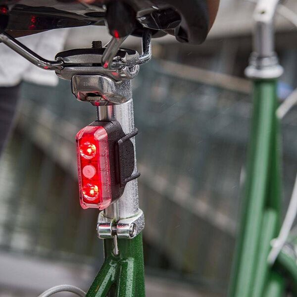 Blackburn Zestaw lampki BLACKBURN DAYBLAZER przód 400 lumenów, tył 65 lumenów (DWZ)