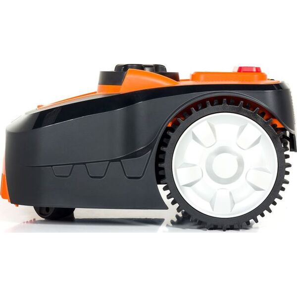 Robot koszący NAC RLM1000-DY