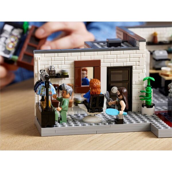 LEGO Creator Expert Queer Eye – Mieszkanie Fab Five (10291)