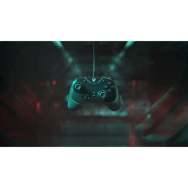 Pad Razer Wolverine V2 Xbox Series X|S • PC biały (RZ06-03560200-R3M1)