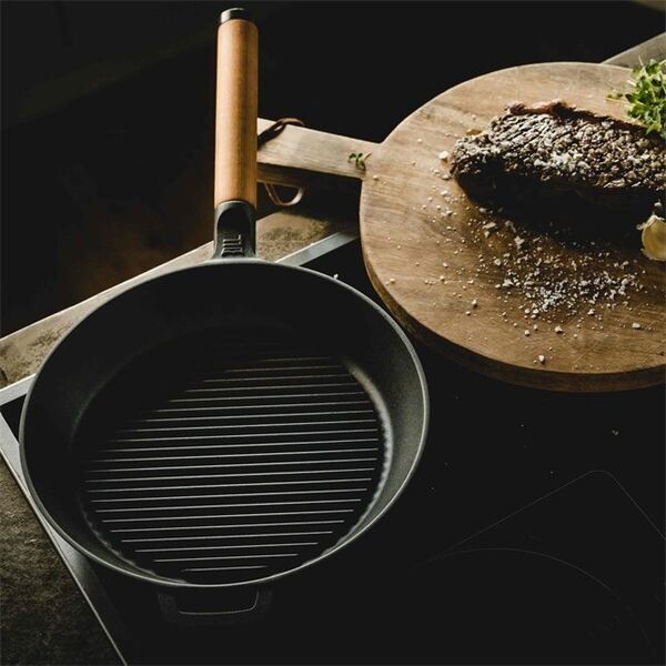 Patelnia Keptuvė-grill Fiskars, 26 cm