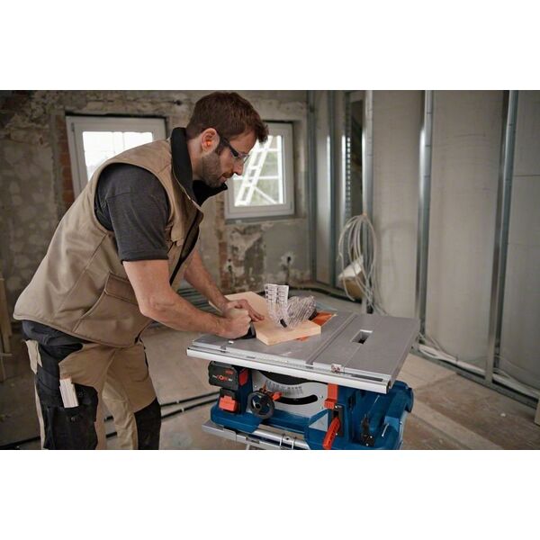 Bosch Bosch Powertools cordless table saw BITURBO GTS 18V-216 Professional solo, 18 volts - 0601B44000