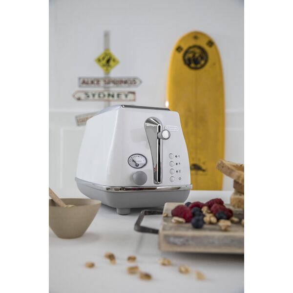 Toster DeLonghi CTOC2103.W