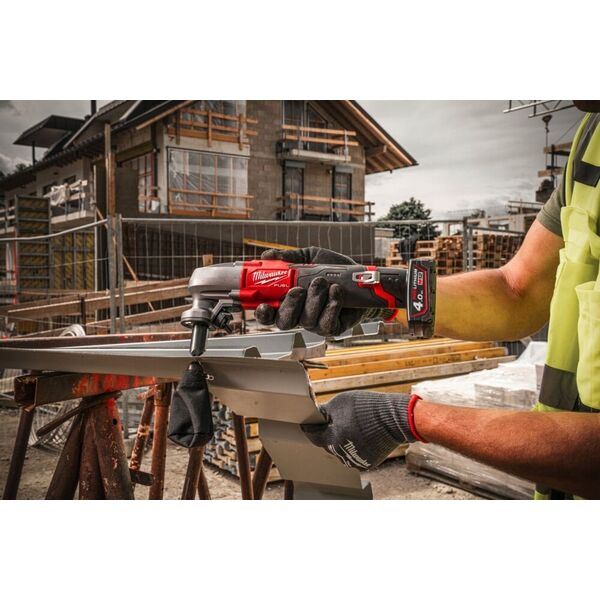Milwaukee Akumuliatorines adatines skardos zirkles MILWAUKEE M12 FNB16-0