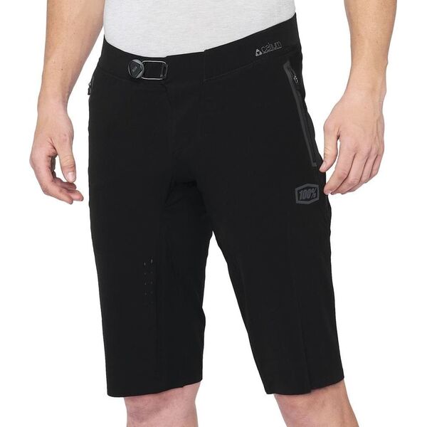 100% Szorty męskie 100% CELIUM Shorts black roz.36 (50 EUR)