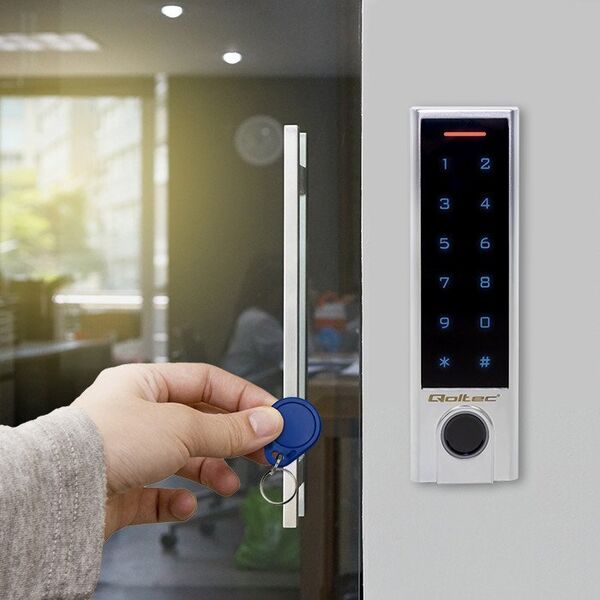 Qoltec Zamek szyfrowy dotykowy TITAN z czytnikiem linii papilarnych | RFID | BT 4.0 | kod | karta | brelok | dzwonek | IP68 | EM
