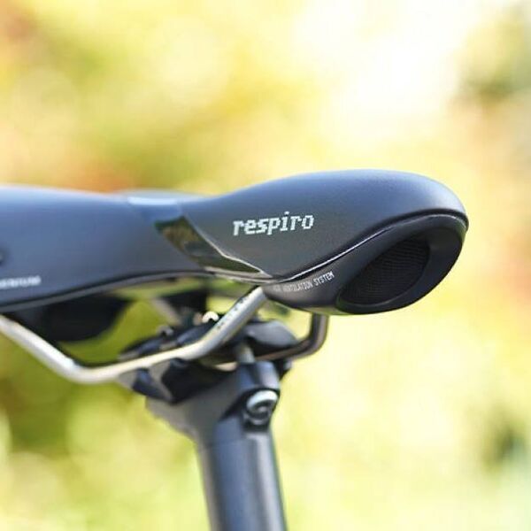 Selle Royal Siodło SELLEROYAL RESPIRO SOFT ATHLETIC 45st. żelowe + elastomery unisex 398g (NEW 2023)