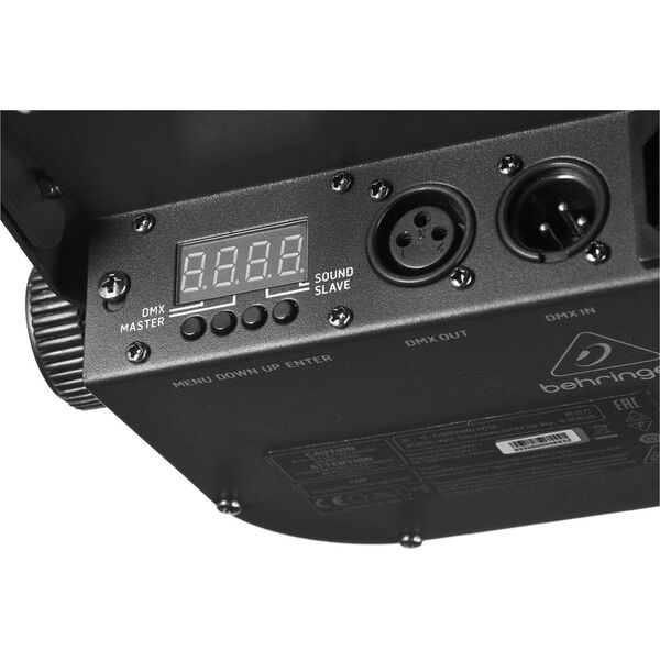 Behringer Behringer FLOOD PANEL FP150 - Profesjonalny płaski panel LED o mocy 15 W