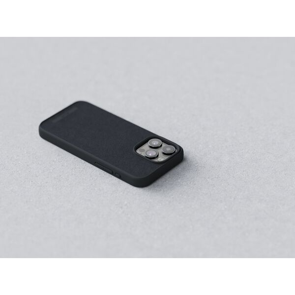 Njord by Elements Etui do iPhone 15 Pro MagSafe zamsz Czarne