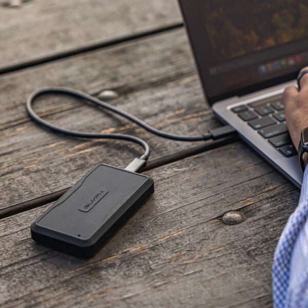 Dysk zewnętrzny SSD Glyph Atom Pro 1TB Czarny (A1000PRO2)