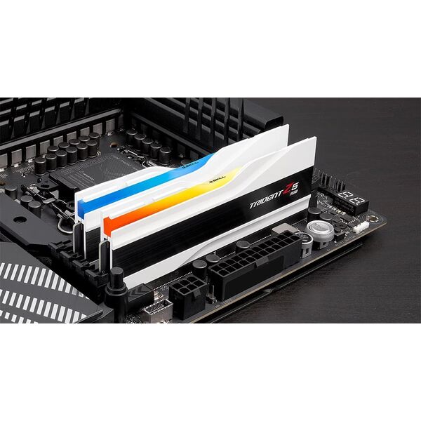 Pamięć G.Skill Trident Z5 RGB, DDR5, 48 GB, 7200MHz, CL36 (F5-7200J3646F24GX2-TZ5RW)