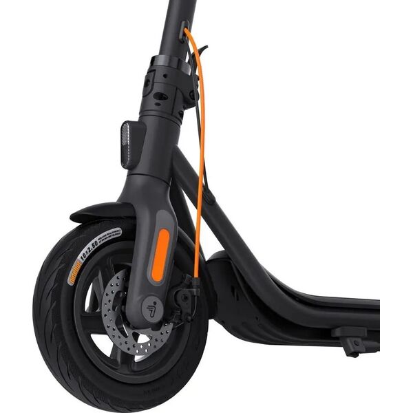 Hulajnoga elektryczna Segway Ninebot by Segway Kickscooter F2 Plus E, Juodas | Segway | Kickscooter F2 Plus E | Up to 25 km/h | 10 " | Juodas