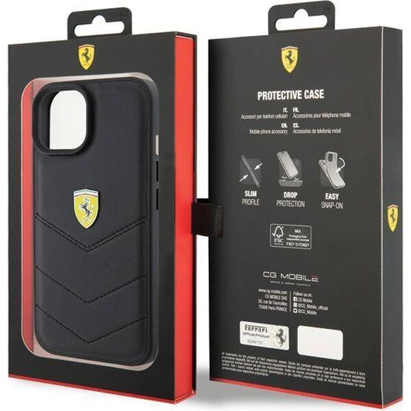 Ferrari Ferrari FEHCP15SRDUK iPhone 15 / 14 / 13 6.1" czarny/black hardcase Quilted Metal Logo