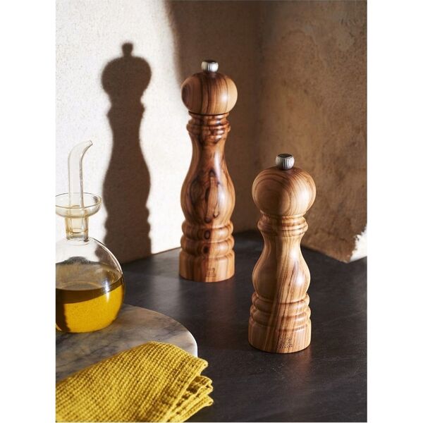 Młynek do przypraw Peugeot Peugeot Paris Salzmühle 18 cm Olivenholz