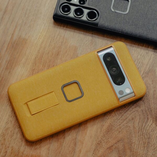 Peak Design Peak Design Mobile Etui Everyday Case Loop Google Pixel 8 Pro - Grafitowe