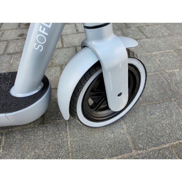 Hulajnoga elektryczna SoFlow SoFlow - SO ONE+ E-Scooter 7,8 Ah, silvergrey, dt. Straßenzul.