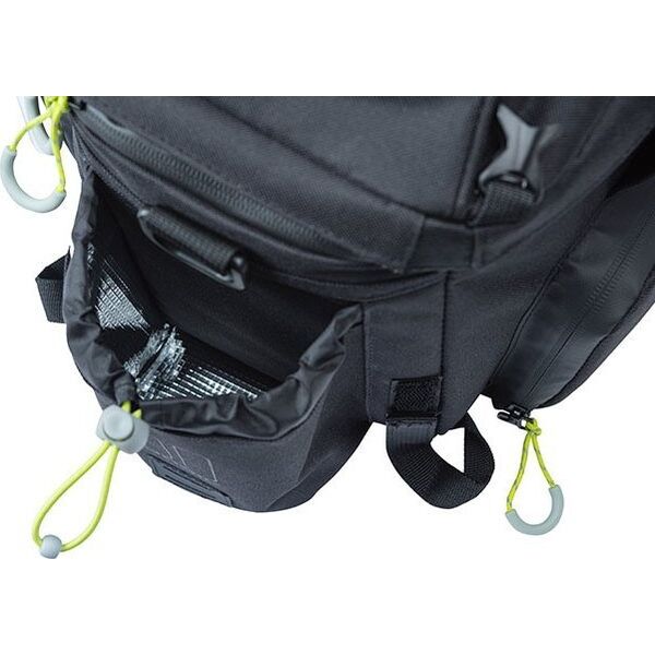 Basil Torba na bagażnik BASIL MILES TARPAULIN TRUNKBAG XL PRO 9-36L, 100% wodoodporna black lime (bez płytki mocującej) (NEW 2024)