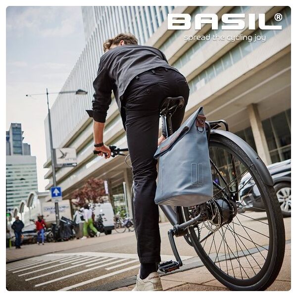 Basil Sakwa Miejska Pojedyncza BASIL CITY SHOPPER 14-16L, Hook On System graphite blue (NEW 2024)
