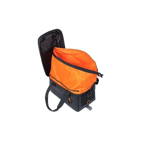 Basil Torba na bagażnik BASIL MILES TARPAULIN TRUNKBAG MIK 7L, MIK System (ready to go), 100% wodoodporna black orange (NEW 2024)