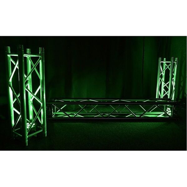 LIGHT4ME LIGHT4ME Quad Par 8x10W MKII RGBW LED slim