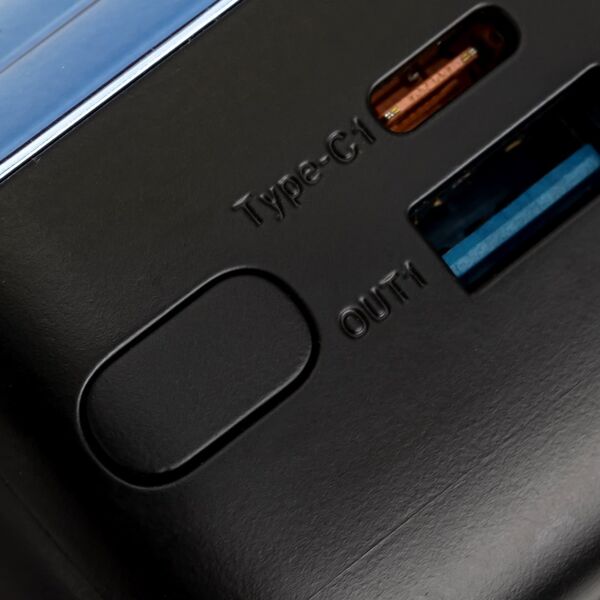 RivaCase RIVACASE Power Bank 30000 mAh QC/PD 65W LCD for Nešiojamas kompiuteris Juodas