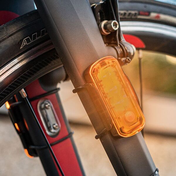 Blackburn Lampki boczne BLACKBURN GRID SIDE LIGHT SET, 110 lumenów 2 szt. (NEW 2023)