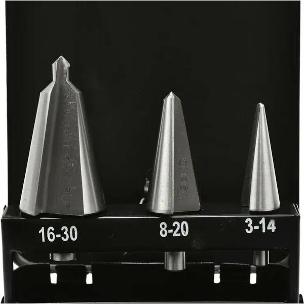 Wiertło Geko Zestaw wierteł bezstopniowych 3szt. 3-30mm (metal skrzynka) (50)