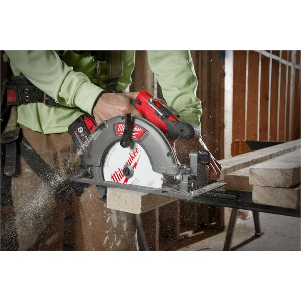 Milwaukee MILWAUKEE CIRCULAR SAW 165x20x1.6x40z