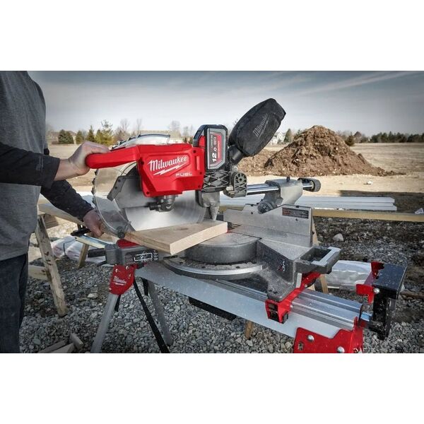 Milwaukee MILWAUKEE.MITER SAW M18FMS305-0