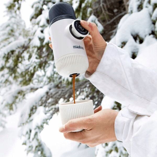 Kawiarka Wacaco Manual ground coffee machine with case WACACO NANOPRESSO CHILL WHITE