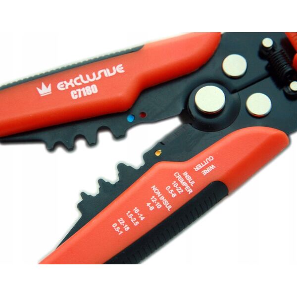 Corona Universal wire stripping pliers