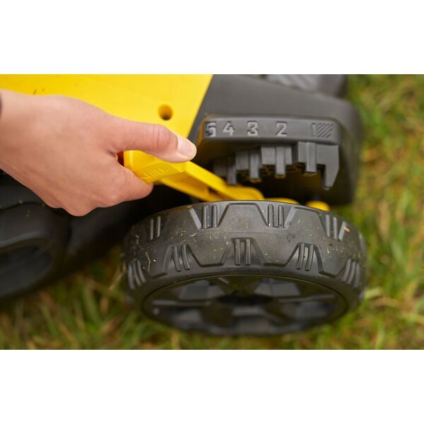 Stanley ST MOWER V20x2 SFMCMW2651B
