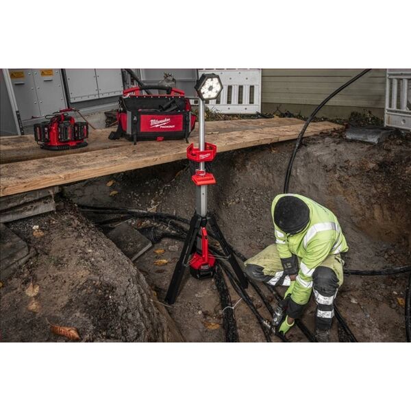 Latarka Milwaukee MILWAUKEE.M18SAL2-0 STAND AREA LIGHT XXX