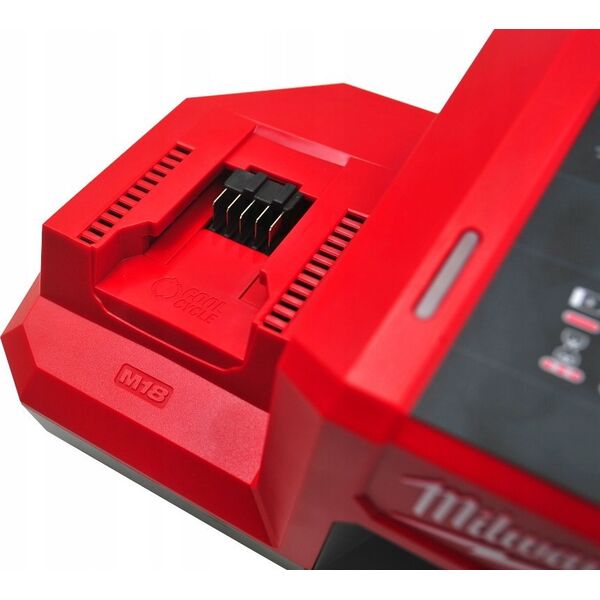 Ładowarka Milwaukee MILWAUKEE.M18DBSC CHARGER 2-SOCKET SUPER FAST CHARGING