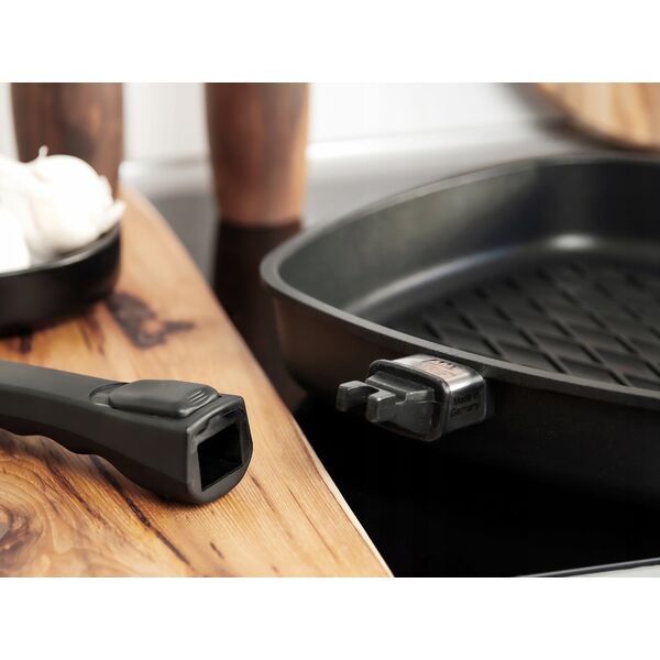 AMT-Gastroguss Stiklinis dangtis, Ø18cm, su rankena AMT018Z1L2