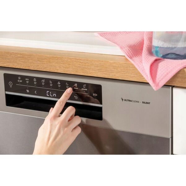 Zmywarka Gorenje Gorenje | Dishwasher | GS643E90X | Free standing | Width 59.9 cm | Number of place settings 16 | Number of programs 6 | Energy efficiency class E | Display | AquaStop function | Silver