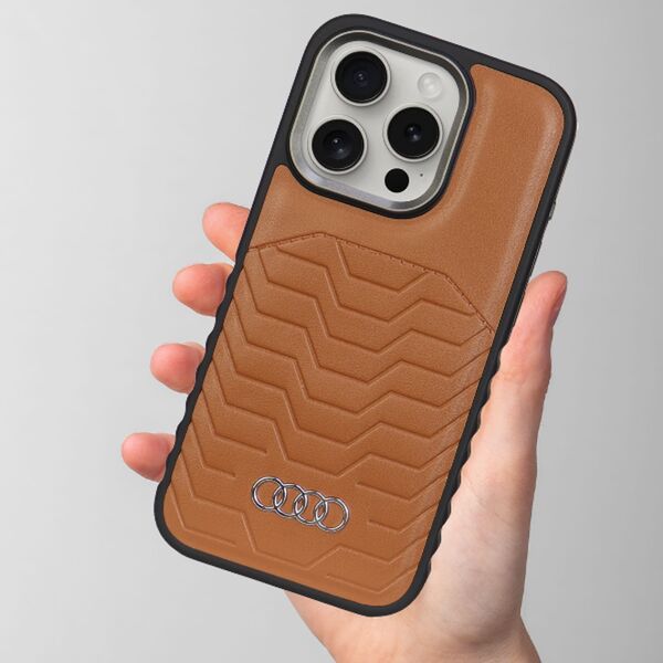 Audi Audi Synthetic Leather MagSafe iPhone 13 Pro Max 6.7" czarny/black hardcase AU-TPUPCMIP13PM-GT/D3-BK