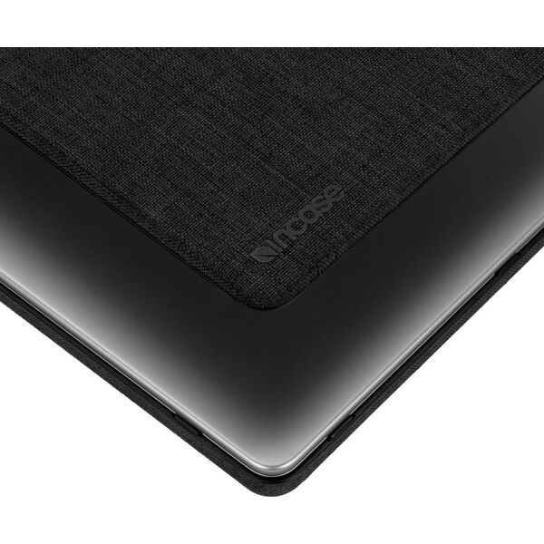 Etui Incase Textured Hardshell in Woolenex for MacBook Pro 16" 2021/2023 - Graphite